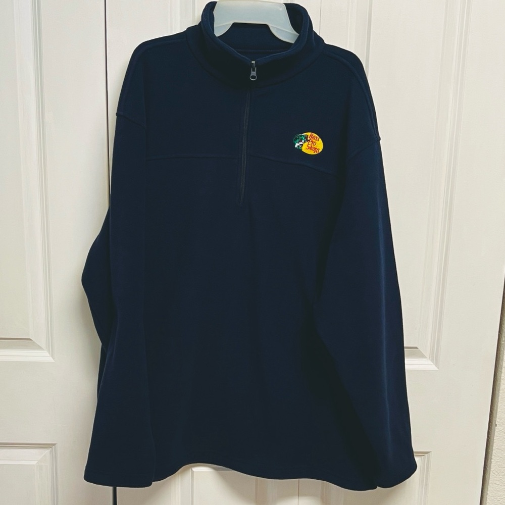 Bass Pro Shops Navy Half-Zip Pullover with Small Multicolor Logo Size XL